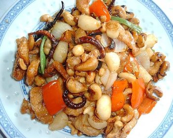 Chicken and cashew nut stir fry Chicken and cashew nut stir fry picture